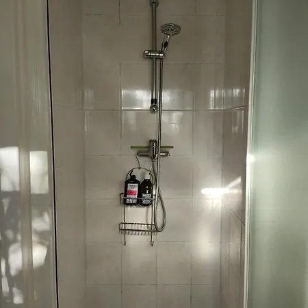 Privee Avec Parking * Nîmes