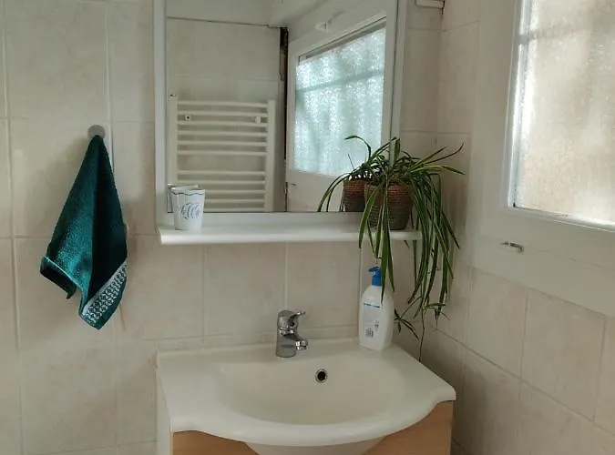 Privee Avec Parking Ubytování v soukromí