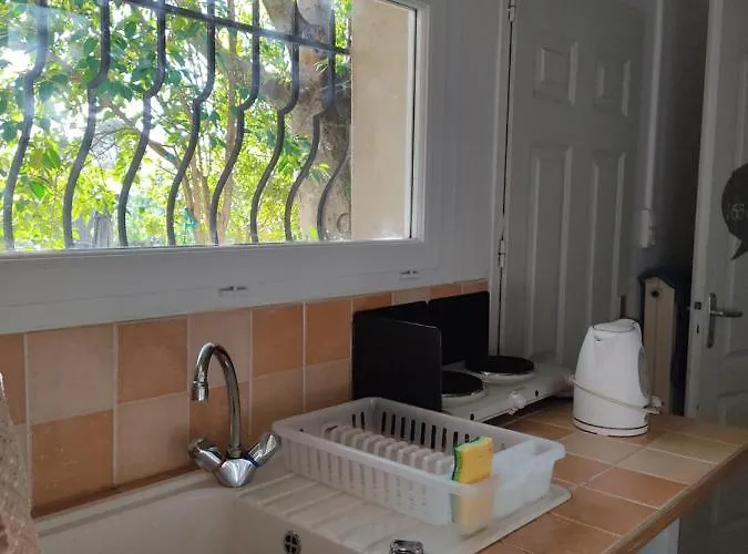 Ubytování v soukromí Privee Avec Parking Nîmes